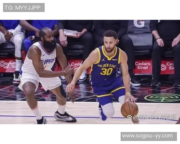 库里首节状态不佳仅得4分三分球失准球队面临挑战